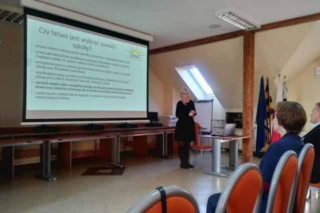 Powiatowa Konferencja w Gołdapi „Wsparcie uczniów w wejściu na rynek pracy”